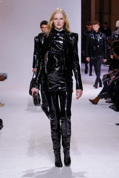 Look 52